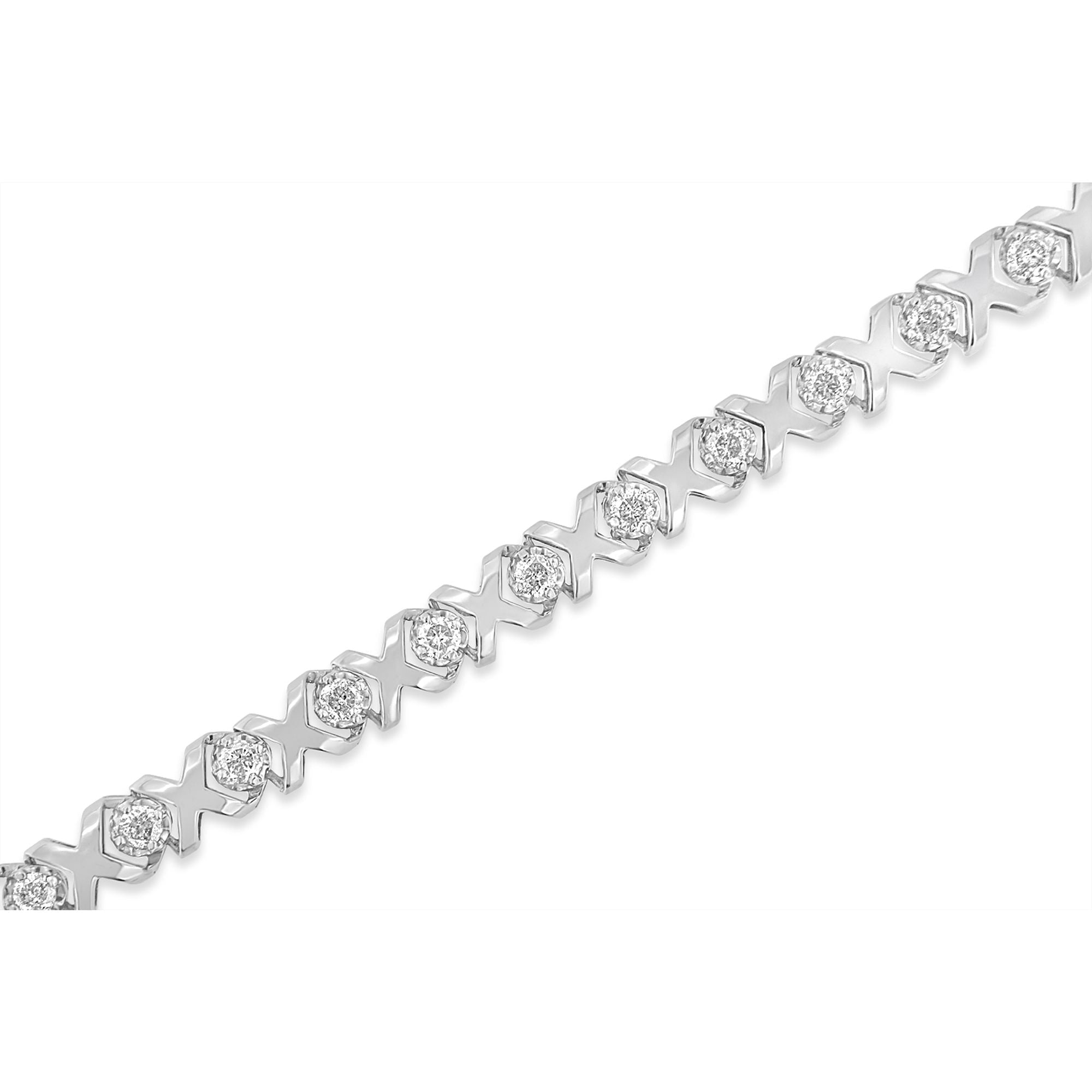 10k White Gold 2.00 Cttw Round-Cut Diamond "XOXO" Link 7" Bracelet I-J Color, I2-I3 Clarity on sale at MyriadMart