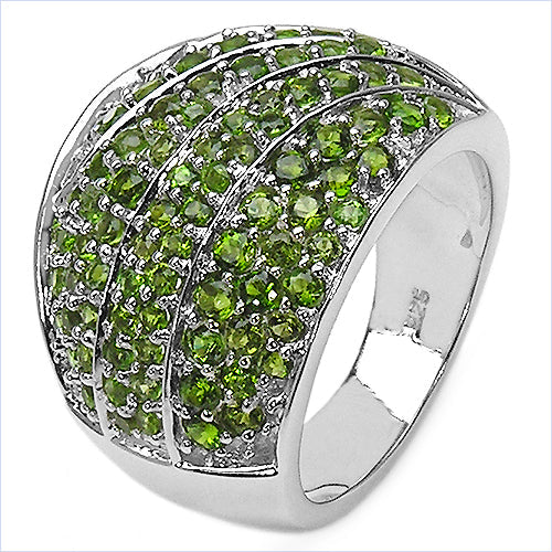 3.16 Carat Genuine Chrome Diopside .925 Sterling Silver Ring on sale at MyriadMart