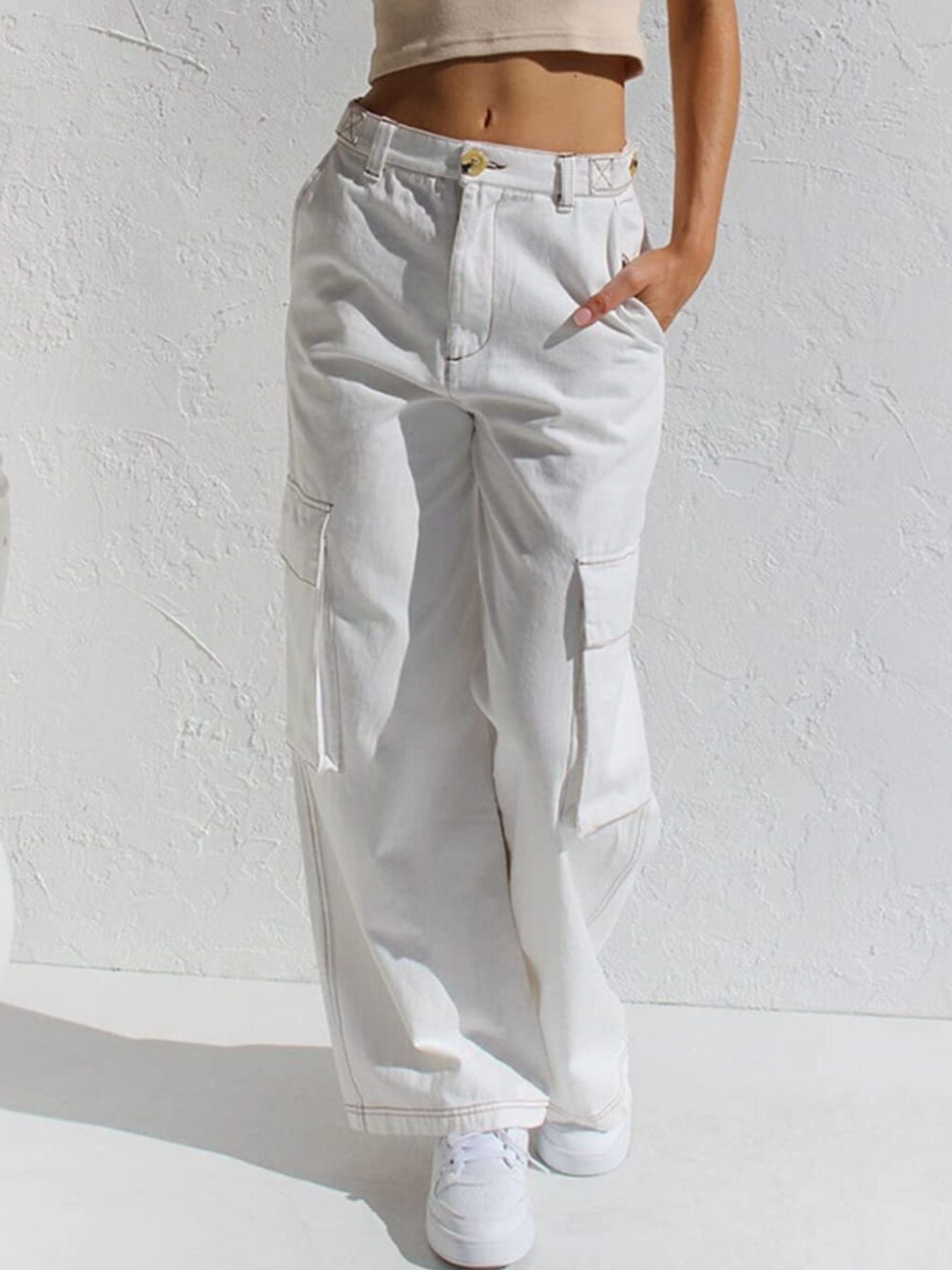 a1343838-5ff9-43bf-a29f-ecd7ba6dc29d-Max