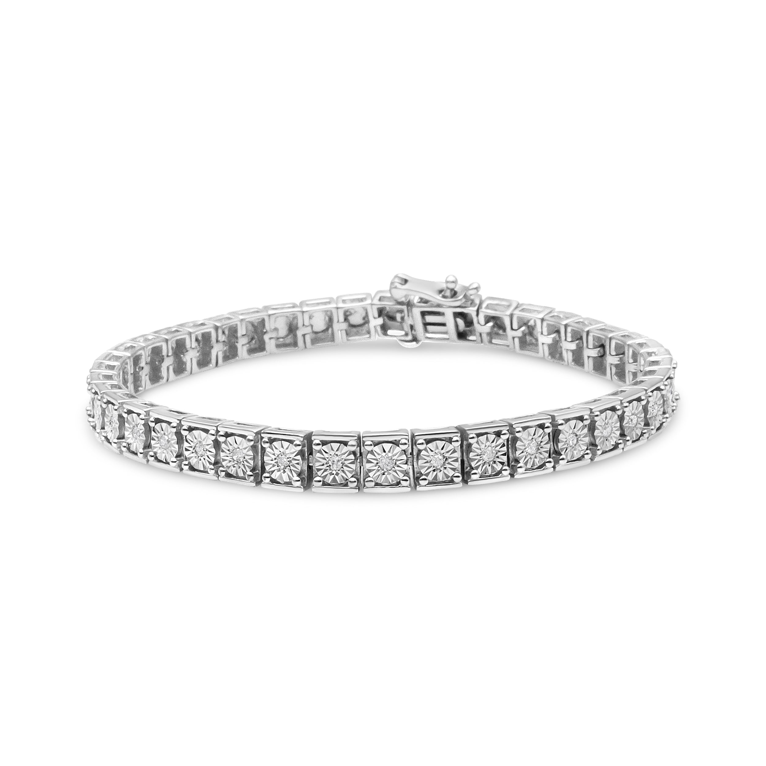 .925 Sterling Silver 1/4 Cttw Diamond Link Bracelet I-J Color, I2-I3 Clarity - Size 7.25" on sale at MyriadMart