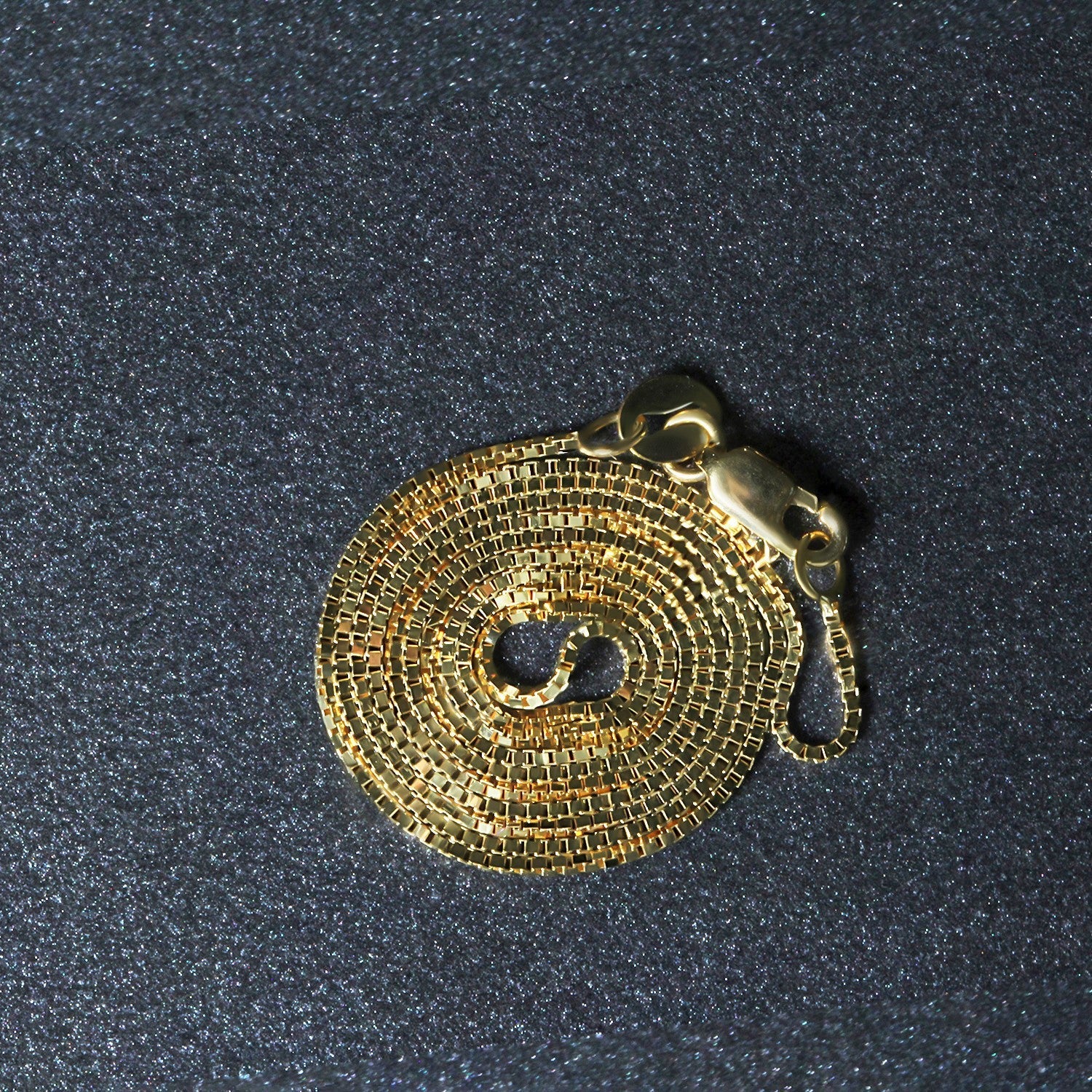 14k Yellow Gold Classic Box Chain 0.7mm on sale at MyriadMart