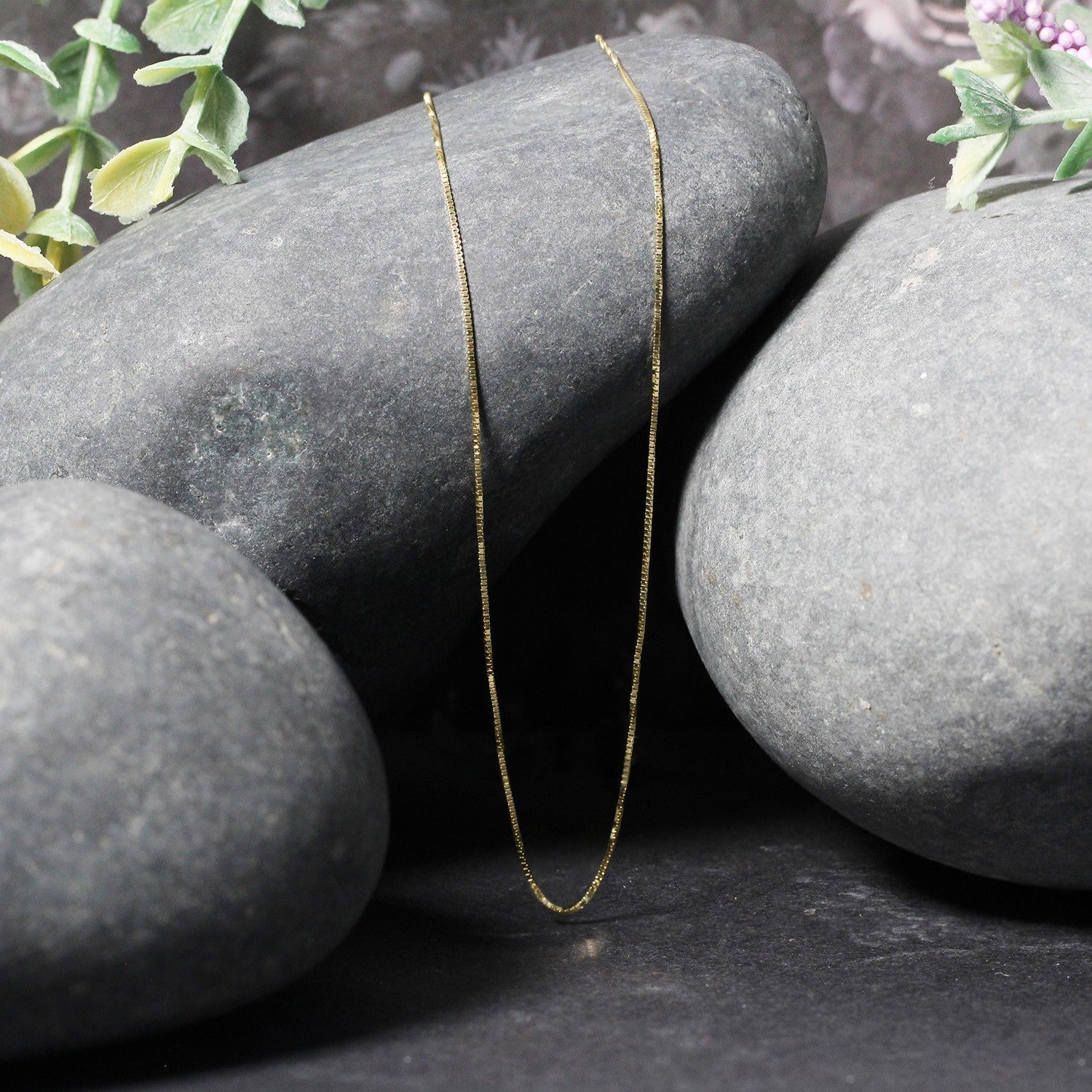 14k Yellow Gold Classic Box Chain 0.6mm on sale at MyriadMart