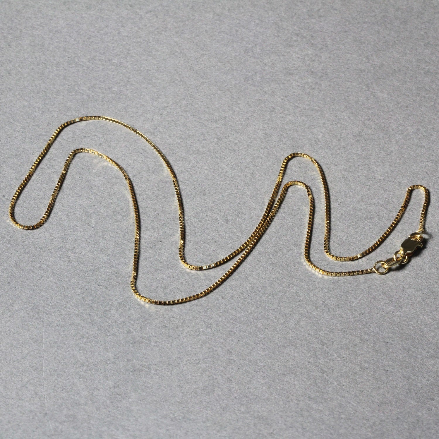 14k Yellow Gold Classic Box Chain 0.7mm on sale at MyriadMart