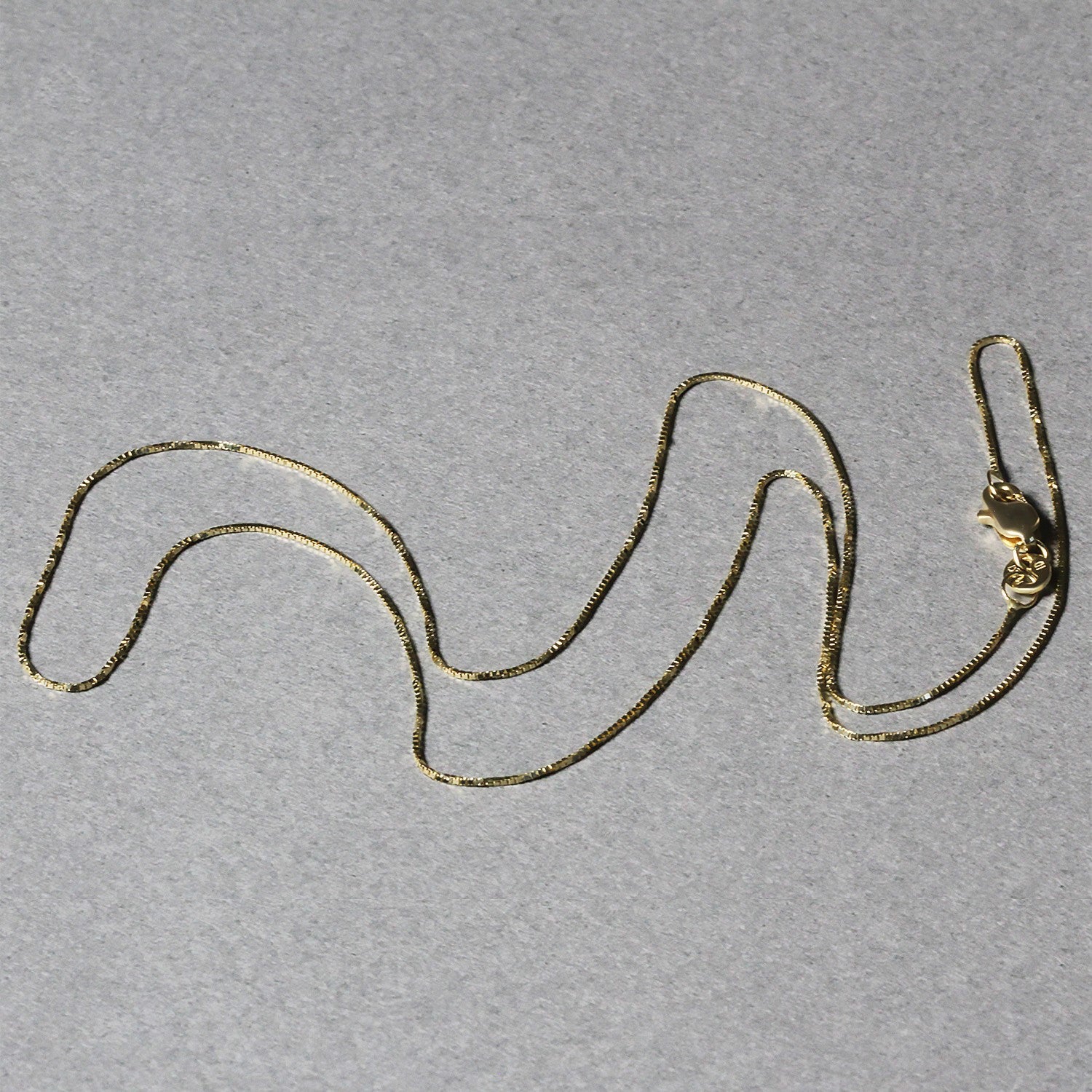 14k Yellow Gold Classic Box Chain 0.6mm on sale at MyriadMart