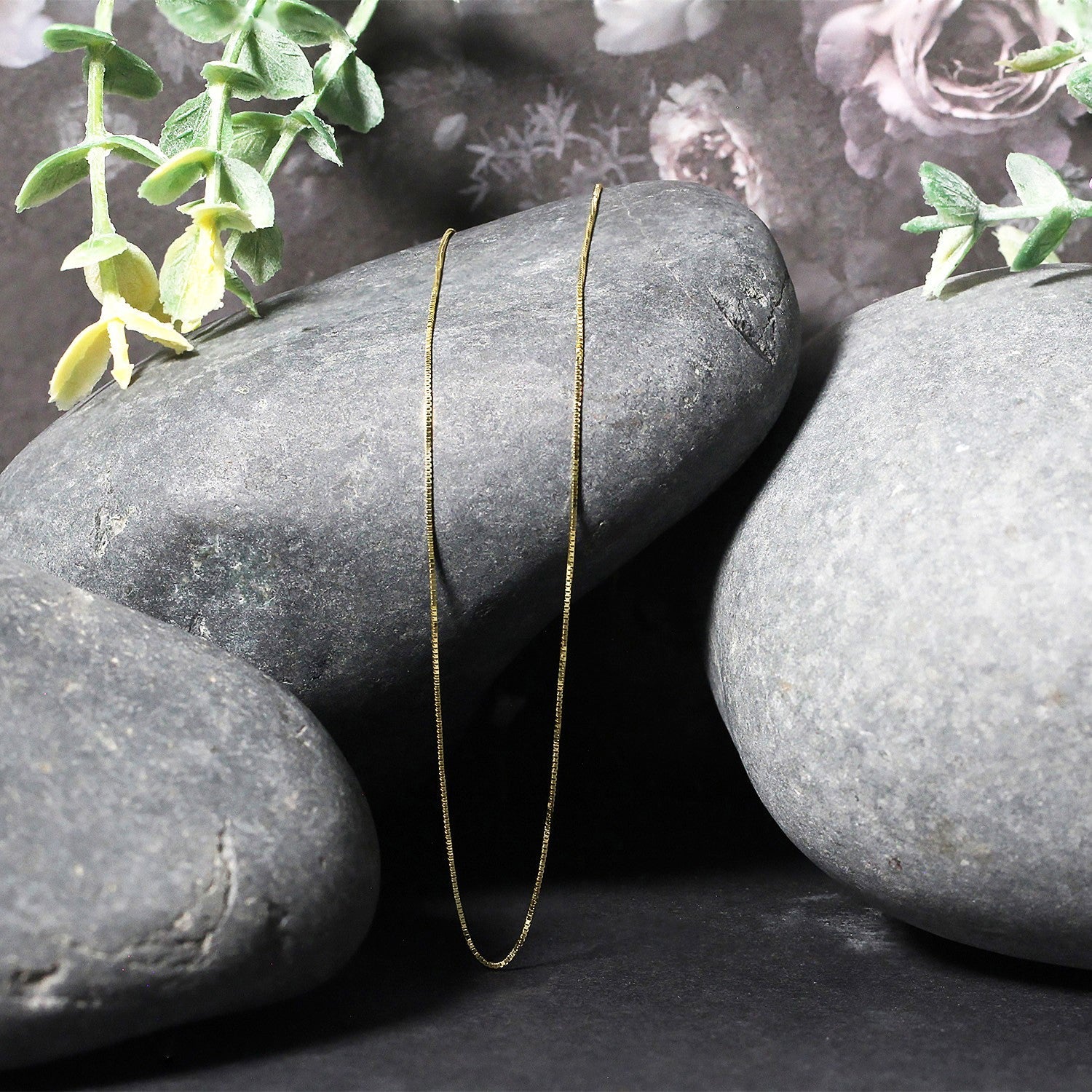 14k Yellow Gold Classic Box Chain 0.45mm on sale at MyriadMart