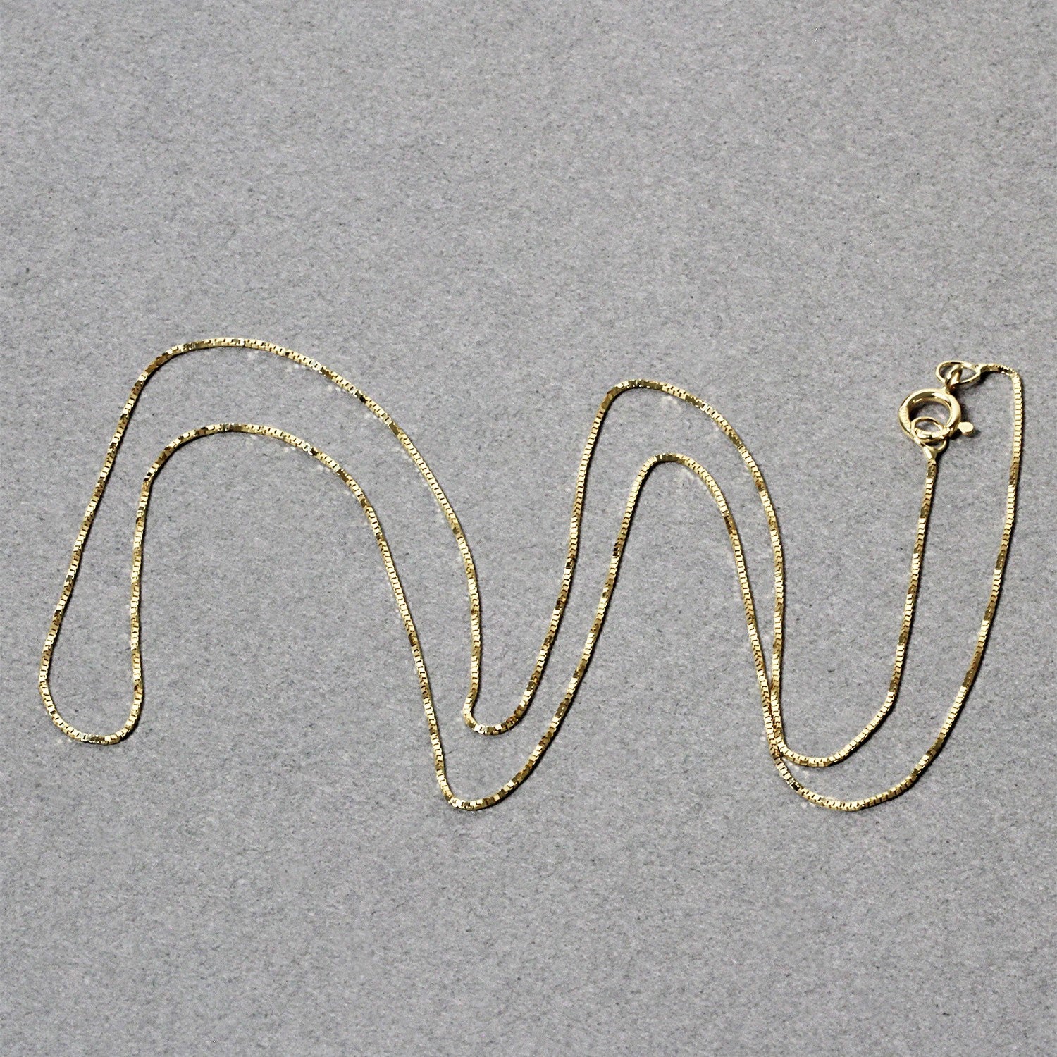 14k Yellow Gold Classic Box Chain 0.45mm on sale at MyriadMart