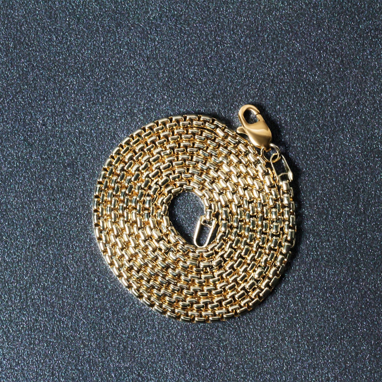 14k Yellow Gold Solid Round Box Chain 2.5 mm on sale at MyriadMart