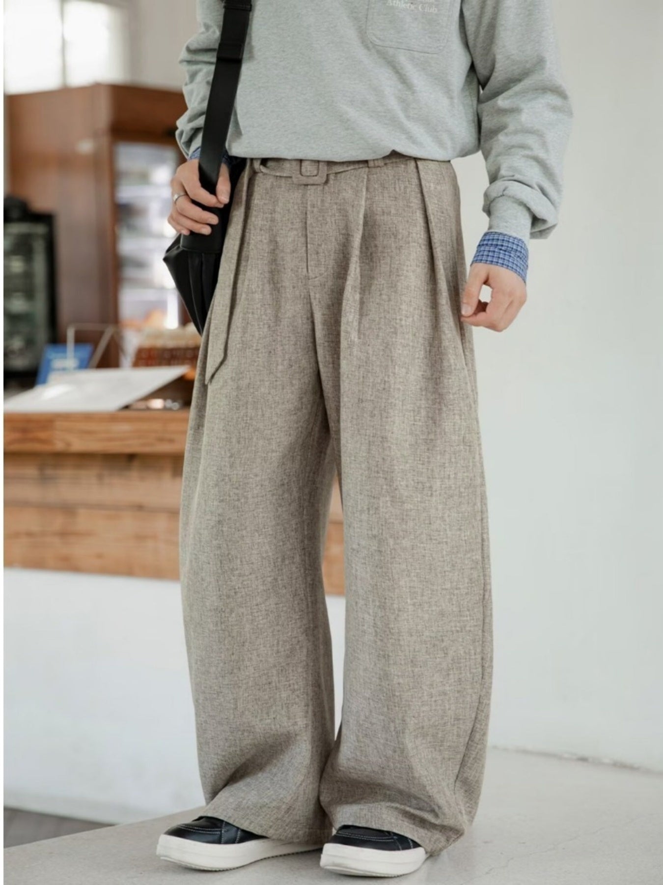 a9b5af397b43464883f6aa8c7e4085a8-Max