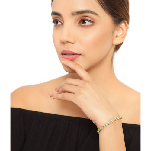 8.61 Carat Genuine Peridot .925 Sterling Silver Bracelet on sale at MyriadMart