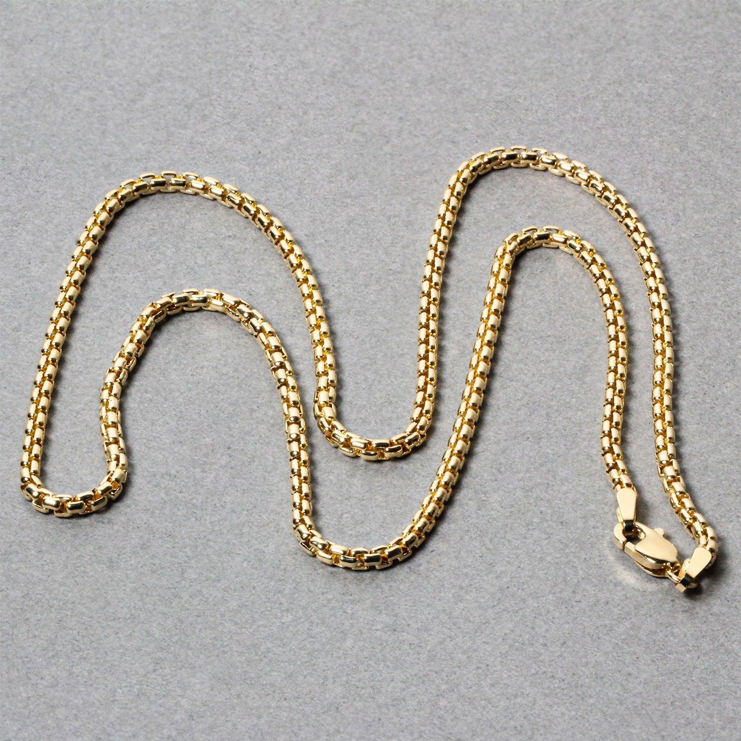 14k Yellow Gold Solid Round Box Chain 2.5 mm on sale at MyriadMart