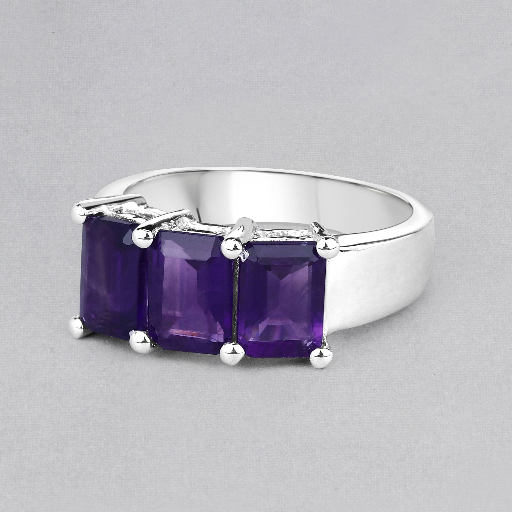 2.85 Carat Genuine Amethyst .925 Sterling Silver Ring on sale at MyriadMart