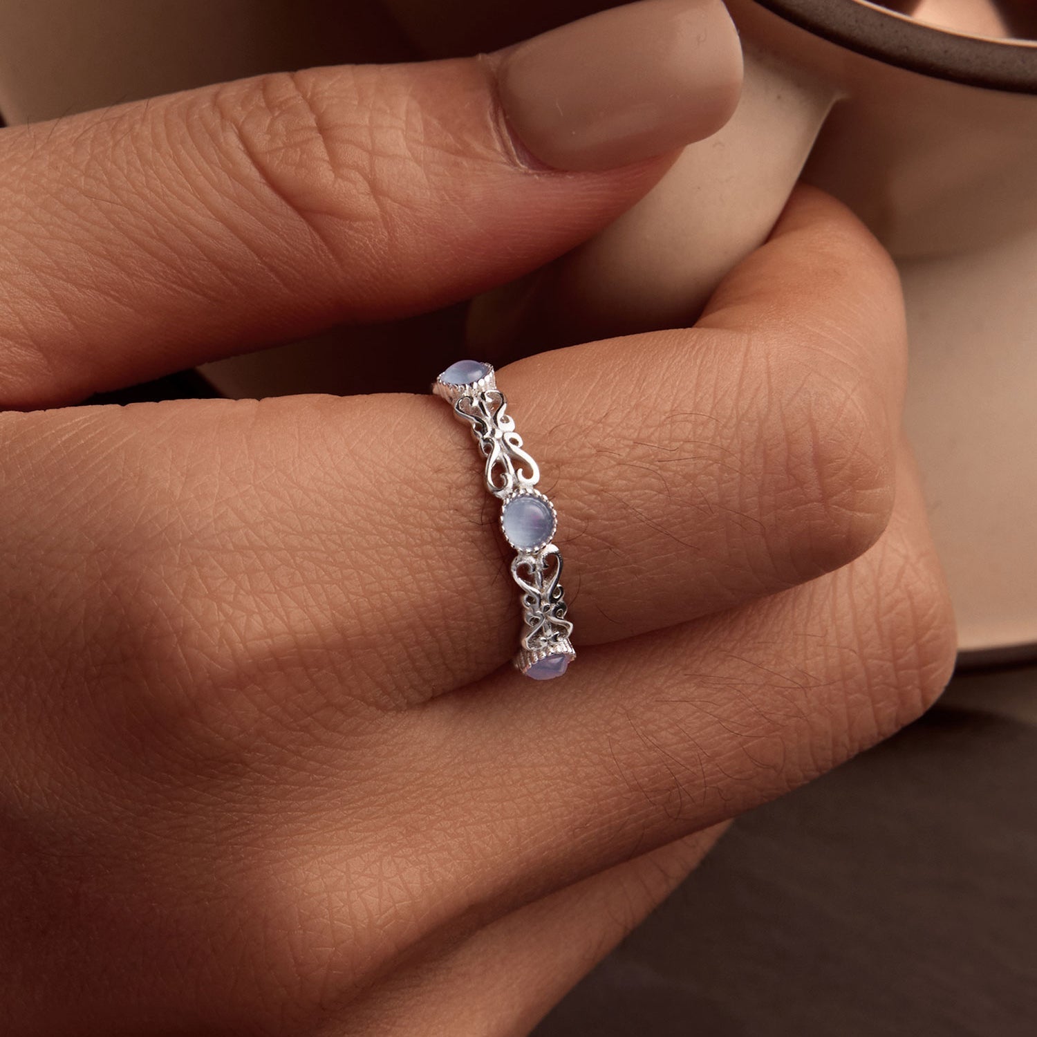 S925 Sterling Silver 4mm Plated Platinum Ring for Women Size 6.0 on sale at MyriadMart