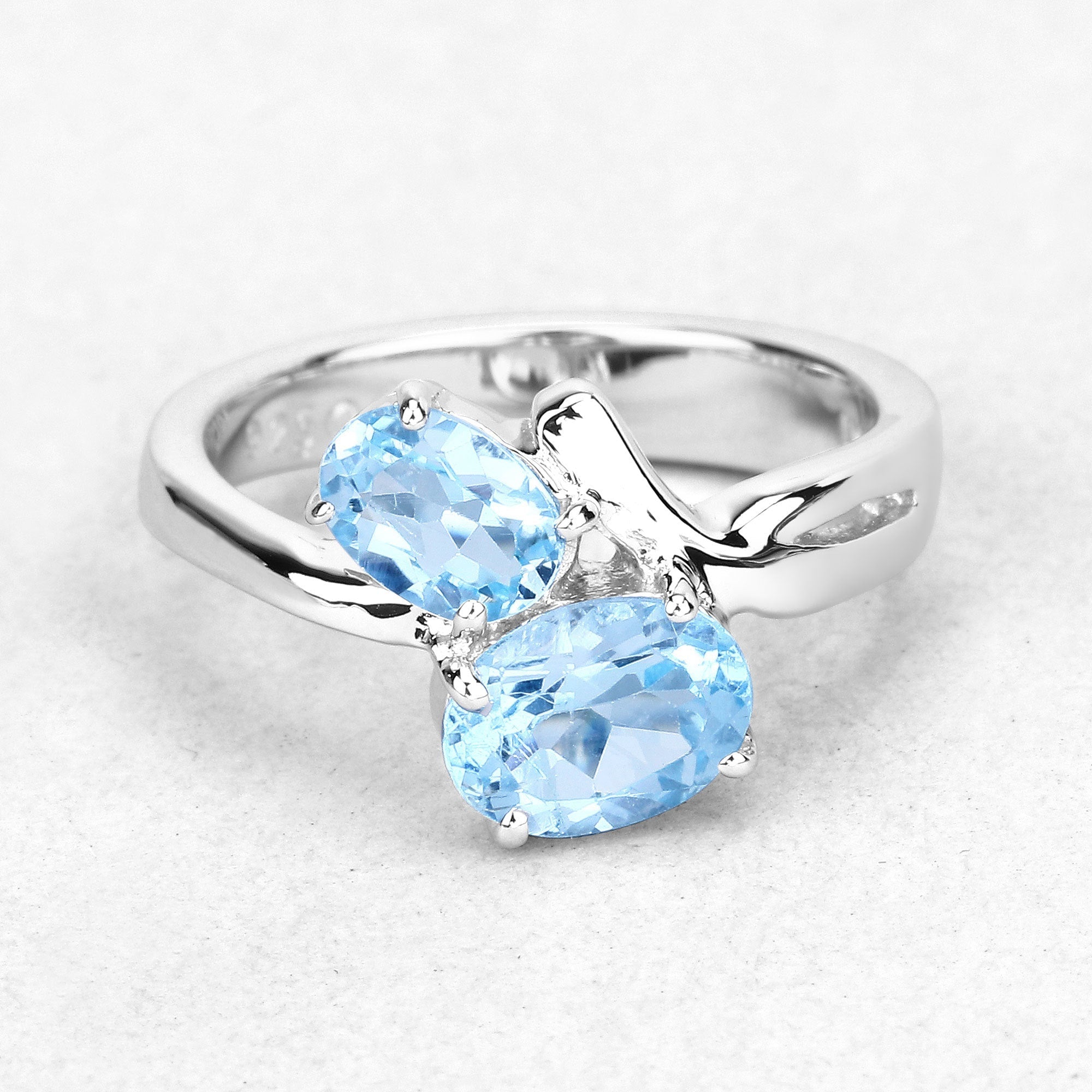 2.55 Carat Genuine Blue Topaz .925 Sterling Silver Ring on sale at MyriadMart