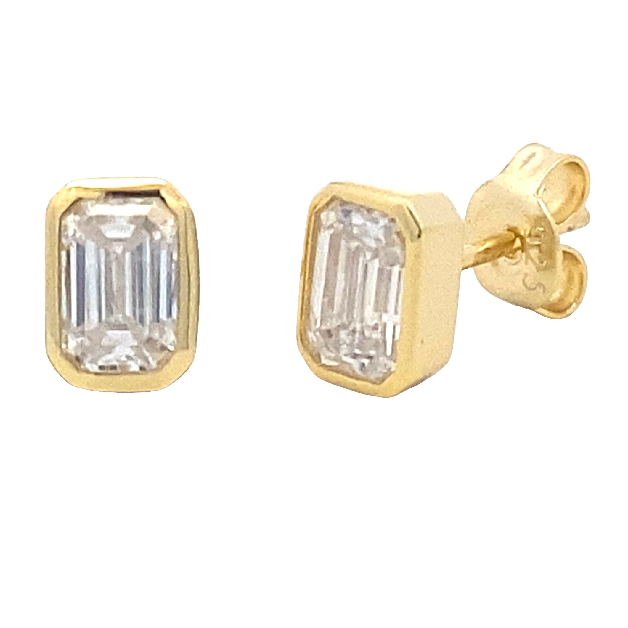Moissanite Stud Earrings Vermeil on sale at MyriadMart