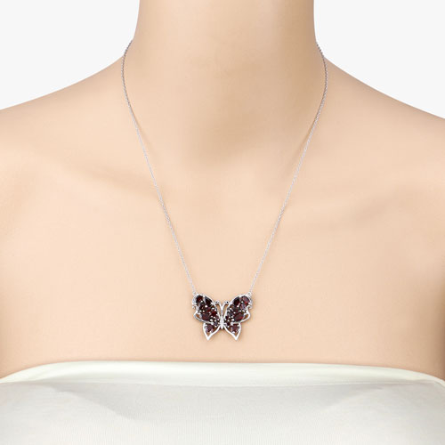 4.60 Carat Genuine Garnet .925 Sterling Silver Necklace on sale at MyriadMart