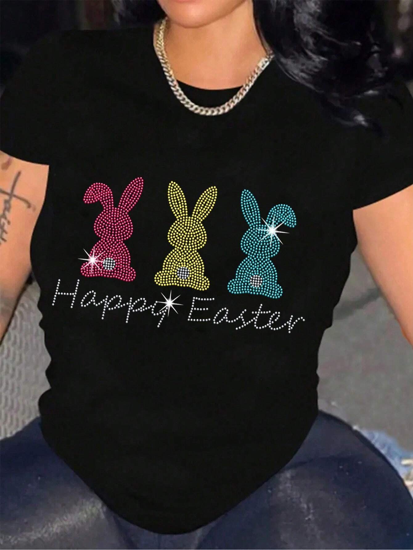 HAPPY EASTER Round Neck T-Shirt